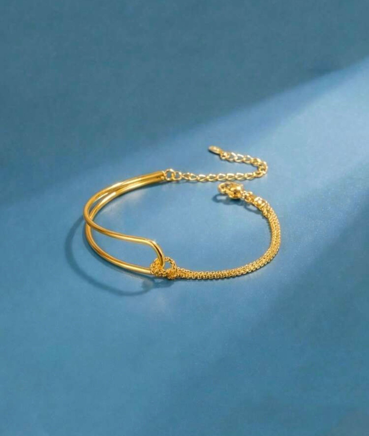 Eternal Loop Bracelet - Image 4