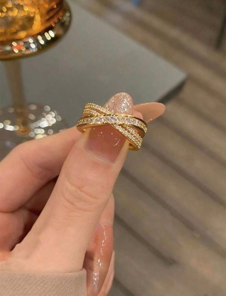 The Criss Cross Ring